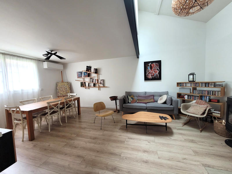 Appartement - 100 m² - 5 pièces