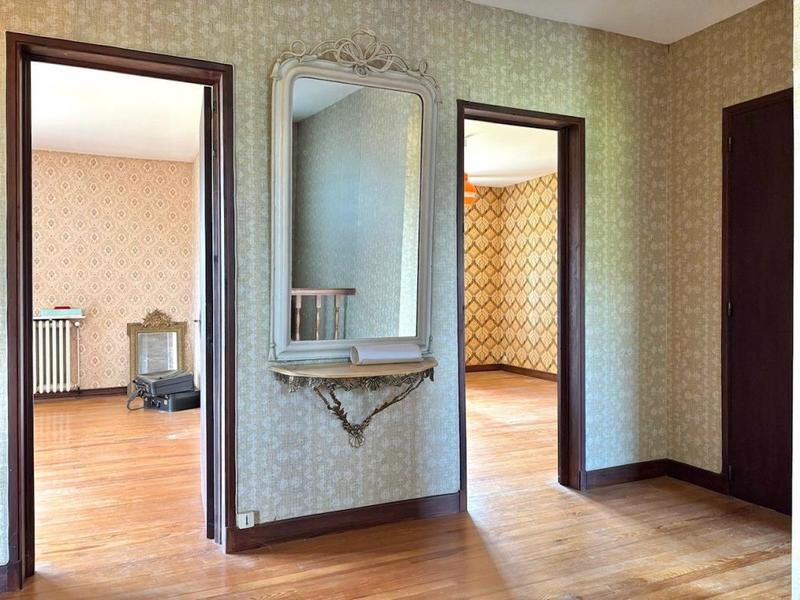 Propriété - 155 m² - 6 pièces