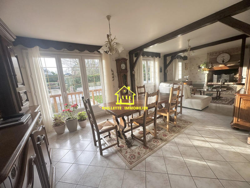 Maison - 82 m² - 5 pièces