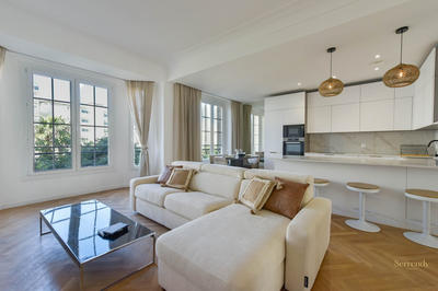 Appartement - 118 m² - 4 pièces