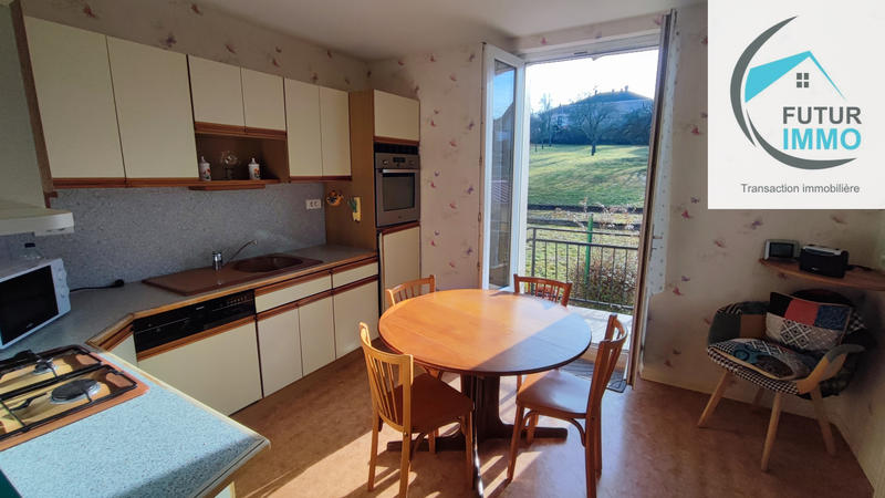 Maison - 104 m² - 5 pièces