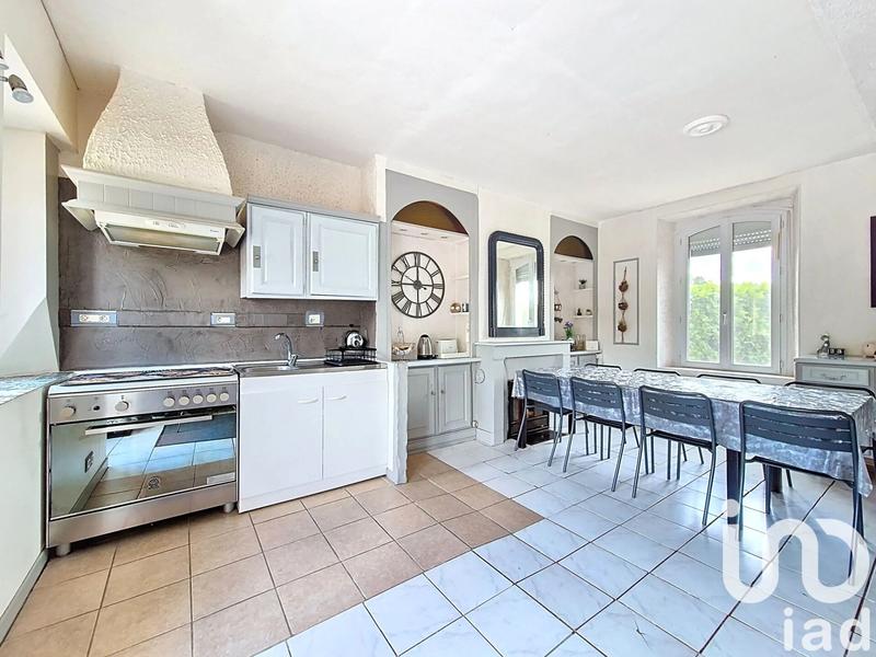 Maison - 185 m² - 7 pièces