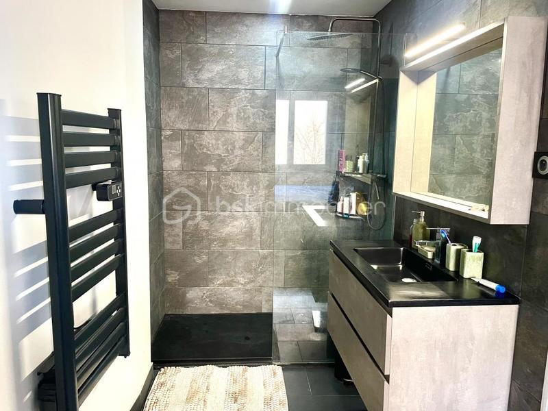 Appartement - 59 m² - 3 pièces