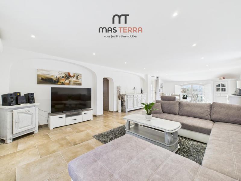 Villa - 171 m² - 7 pièces