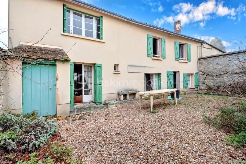 Maison de village - 133 m² - 7 pièces