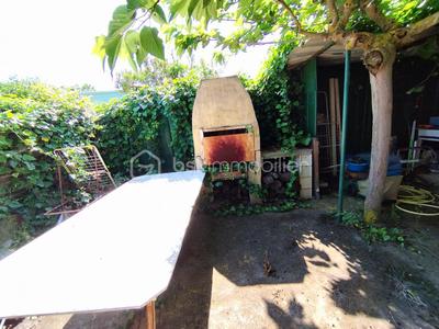 Terrain de loisirs - 335 m²