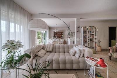 Maison traditionnelle - 86 m² - 5 pièces