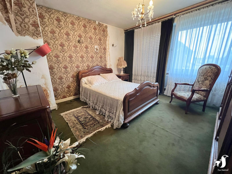 Maison - 150 m² - 8 pièces