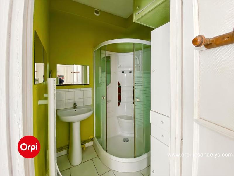 Immeuble - 115 m² - 8 pièces