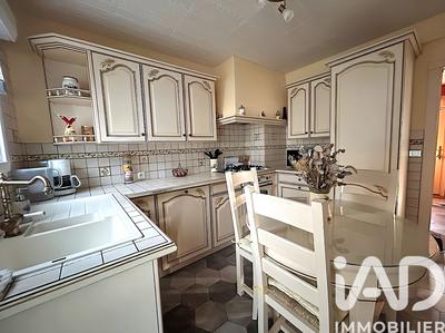 Maison - 101 m² - 5 pièces