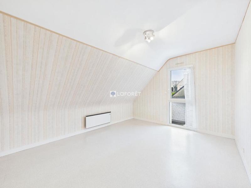 Maison - 122 m² - 6 pièces