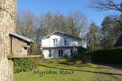 Maison - 143 m² - 6 pièces