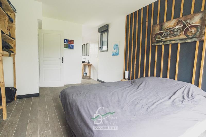 Maison contemporaine - 120 m² - 5 pièces