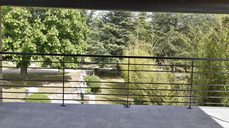 Mas - 218 m² - 7 pièces