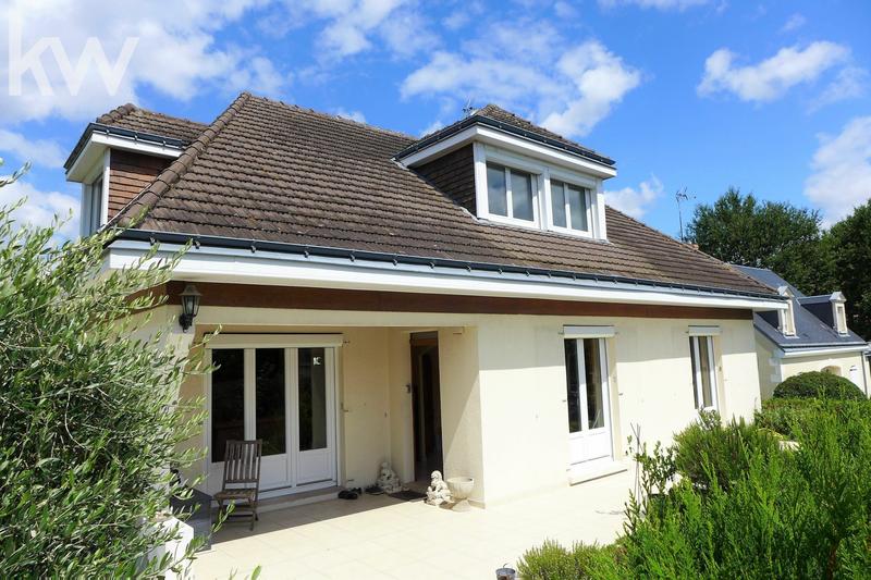 Maison - 200 m² - 6 pièces