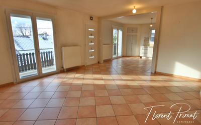 Maison - 117 m² - 5 pièces