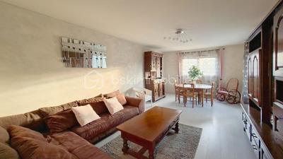 Appartement - 105 m² - 5 pièces