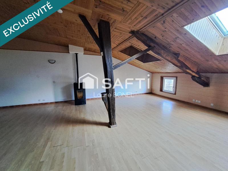 Maison - 254 m² - 10 pièces