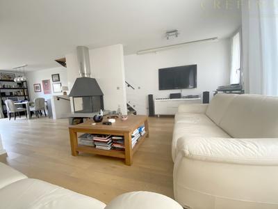 Maison - 109 m² - 5 pièces