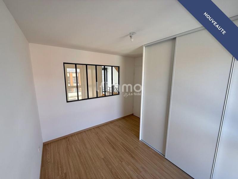 Loft - 121 m² - 5 pièces