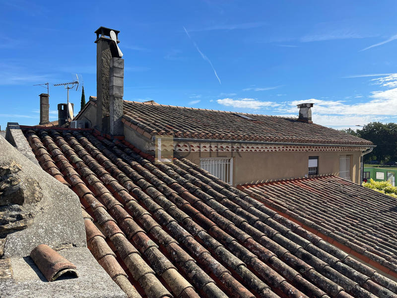 Maison - 240 m² - 8 pièces