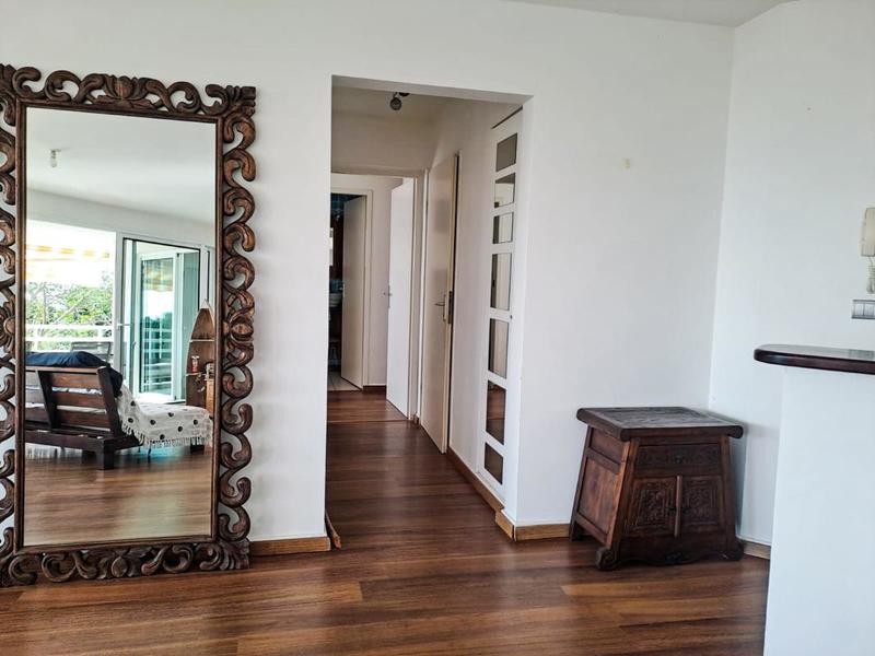 Appartement - 76 m² - 3 pièces