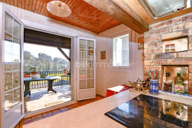 Pavillon - 150 m² - 6 pièces