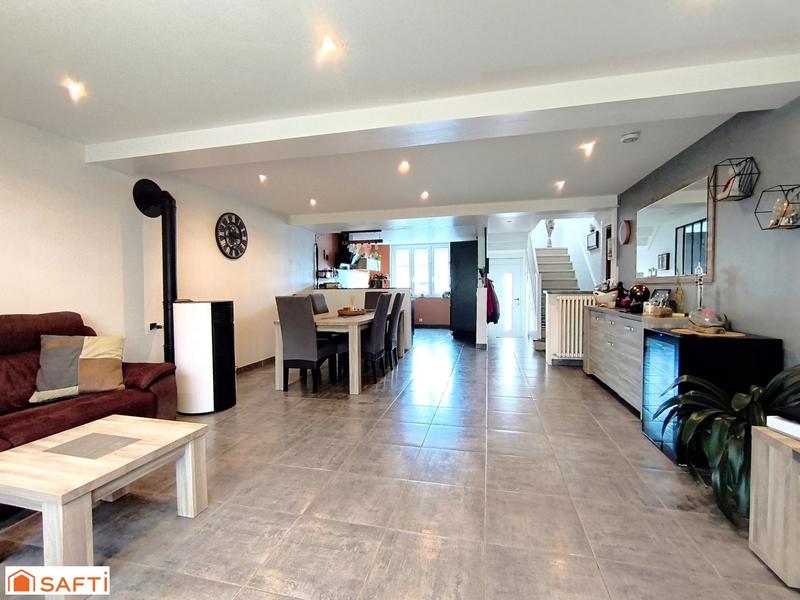 Maison - 140 m² - 6 pièces