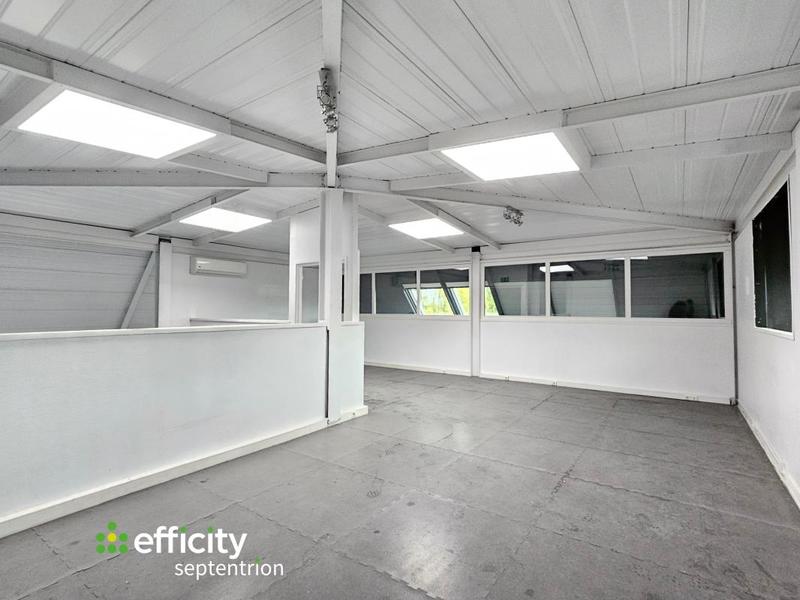 Bureau - 236 m² - 1 pièce