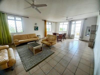 Villa - 176 m² - 7 pièces