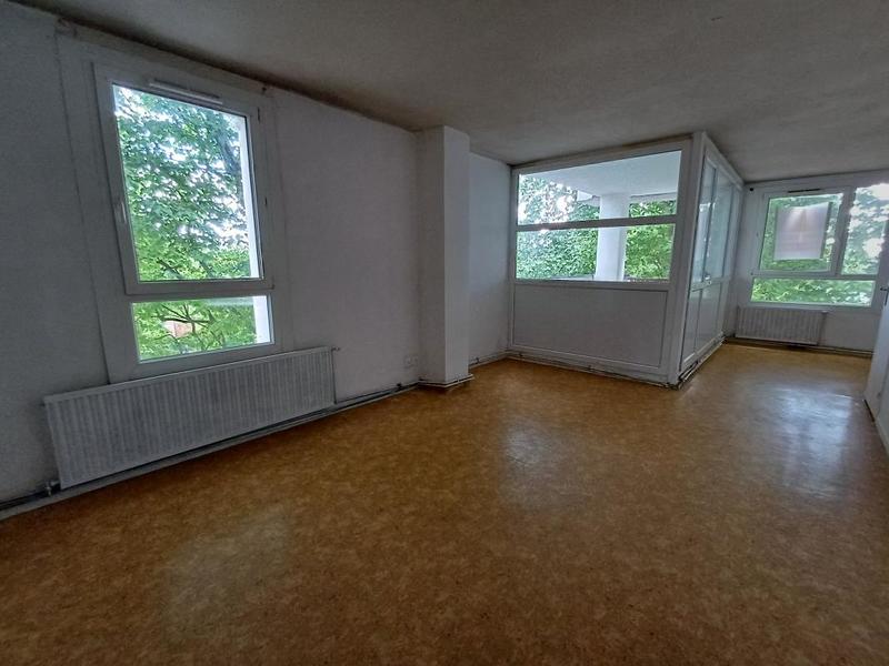 Appartement ancien - 77 m² - 3 pièces