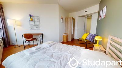 Chambre - 9 m² - 1 pièce