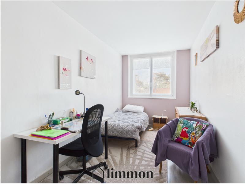 Appartement - 64 m² - 4 pièces