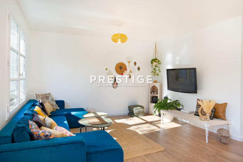 Bastide - 294 m² - 6 pièces