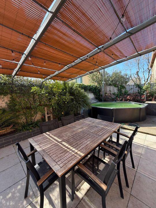 Maison - 93 m² - 4 pièces