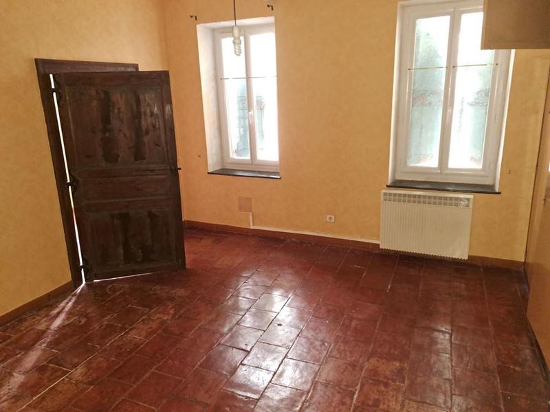 Maison de village - 200 m² - 11 pièces