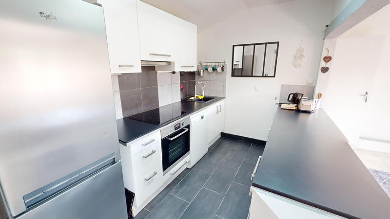 Appartement - 80 m² - 3 pièces