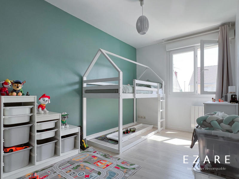 Maison - 80 m² - 5 pièces