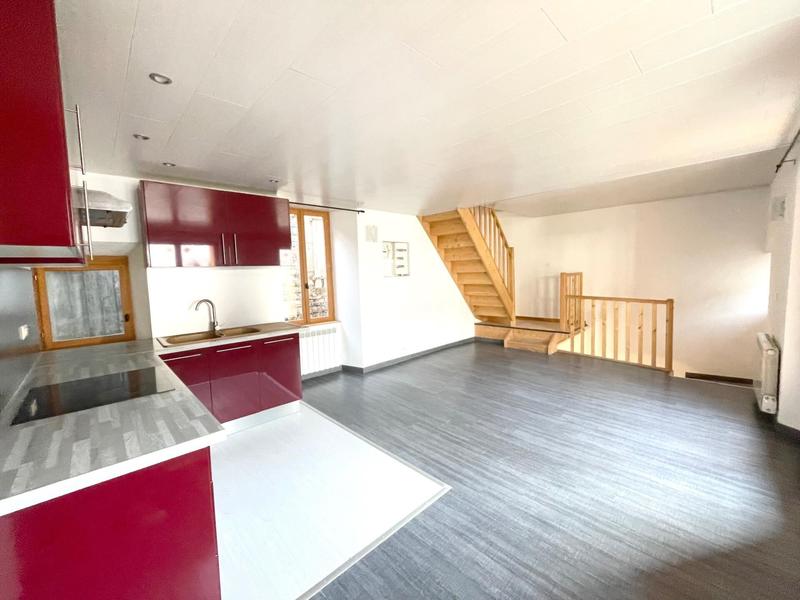 Maison - 65 m² - 4 pièces