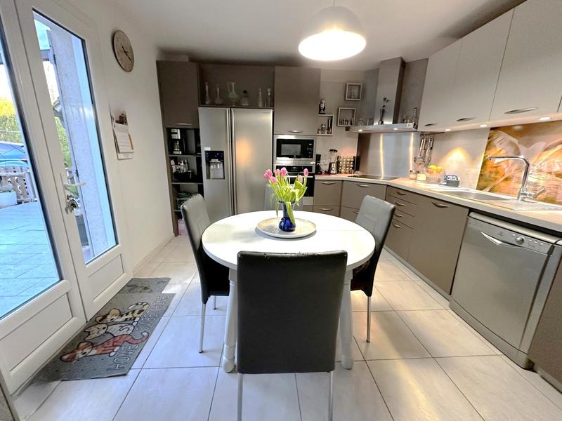 Maison - 163 m² - 7 pièces