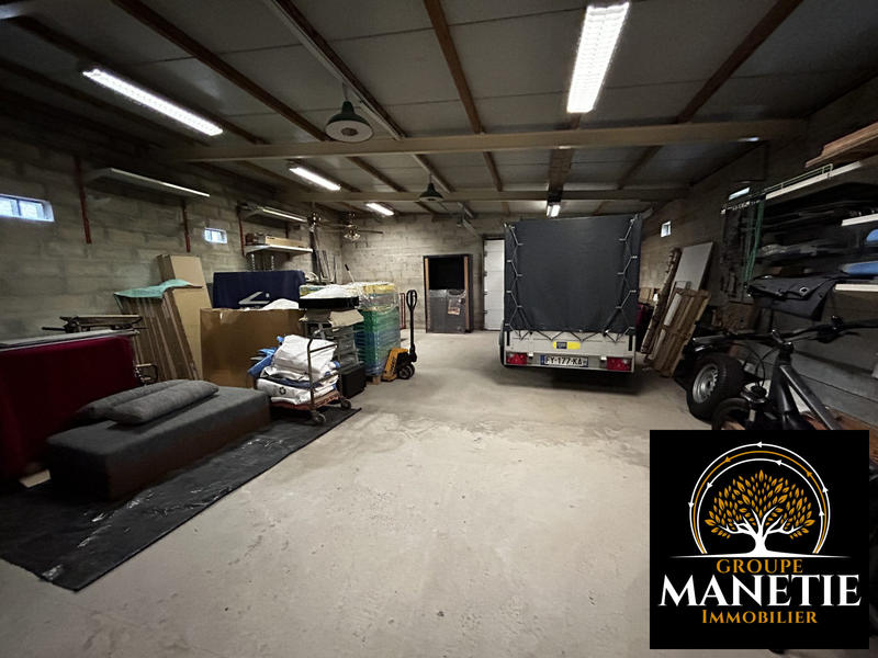 Maison traditionnelle - 135 m² - 7 pièces