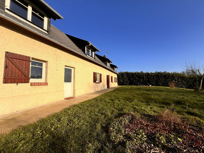 Maison - 145 m² - 6 pièces