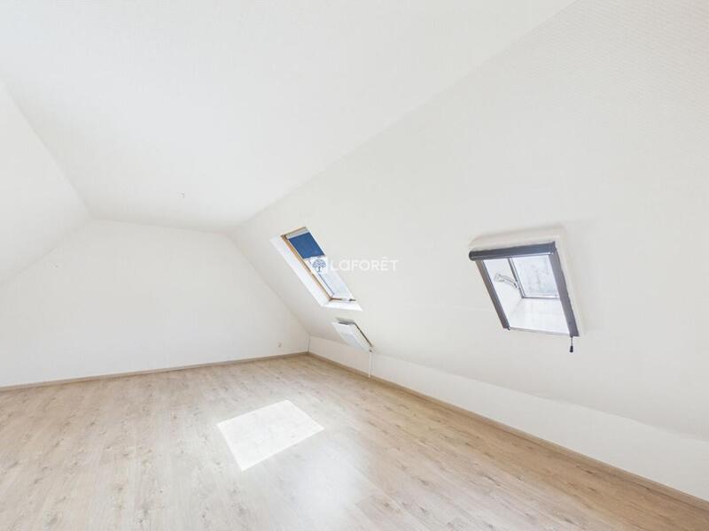 Propriété - 169 m² - 6 pièces
