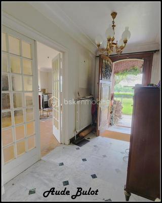 Maison - 165 m² - 8 pièces