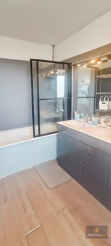 Maison - 117 m² - 7 pièces