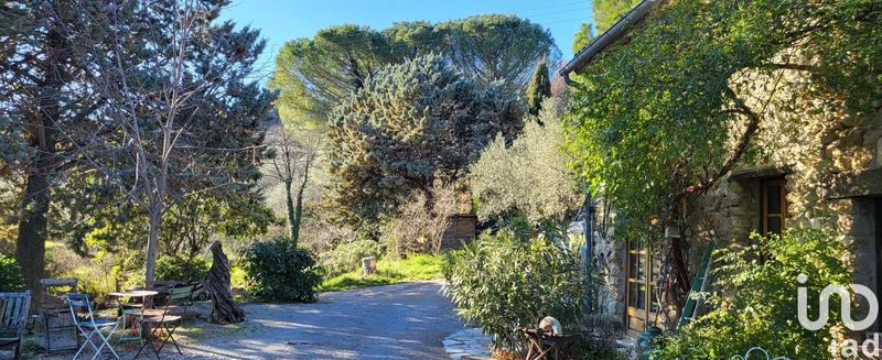 Maison - 271 m² - 8 pièces