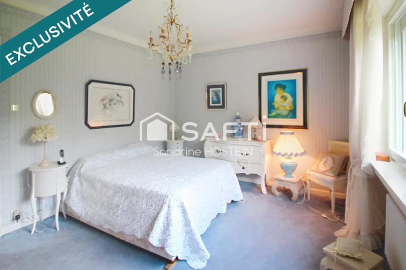 Maison - 223 m² - 8 pièces