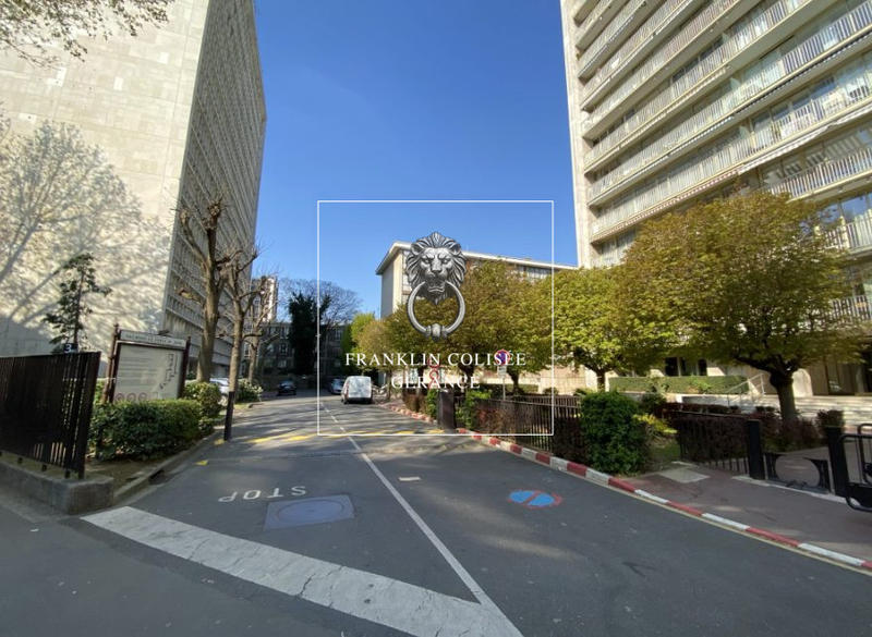 Parking / Garage - 15 m²