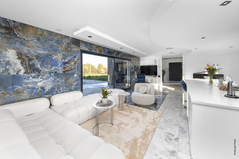 Villa - 310 m² - 10 pièces