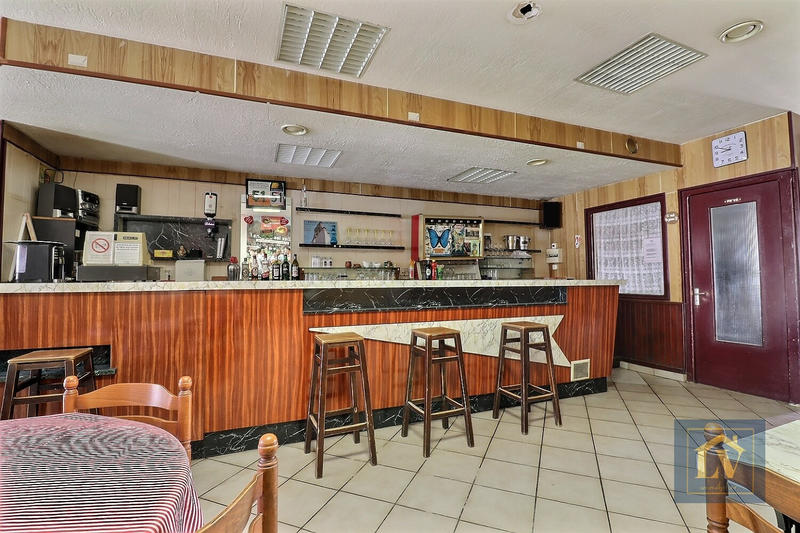 Maison - 179 m² - 5 pièces